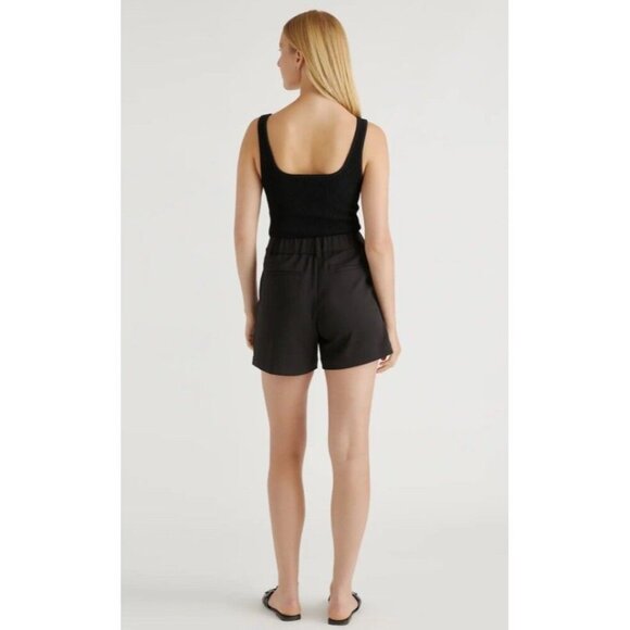 Women’s Quince Stretch Crepe Pleated Shorts size 8, Black, Front & Back Pockets - Picture 5 of 11